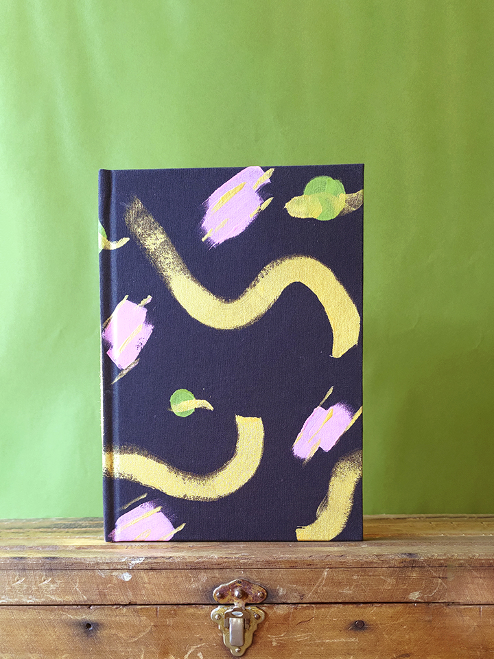 Caderno A5 com pauta pintado a mão - Coleção Fluir 25